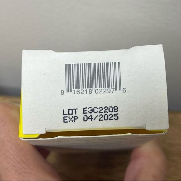 Supergoop! Unseen Sunscreen SPF 40 Weightless Clean Vegan Oil Free Sealed 1.7 Oz - Picture 7 of 9